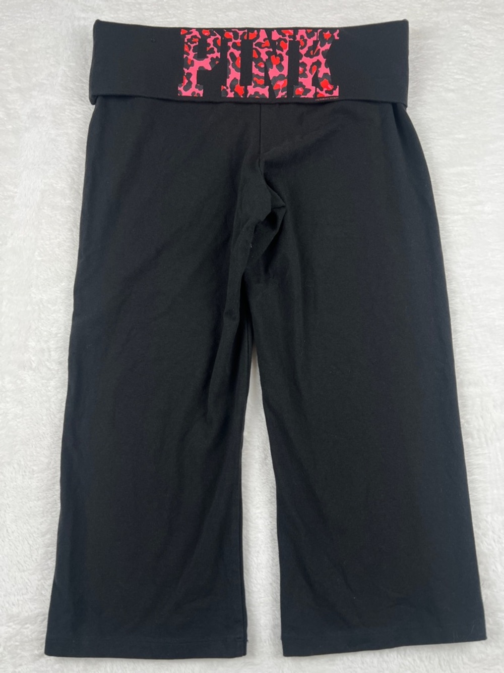 PINK Victoria’s Secret Foldover Capri Yoga Pants Cheetah Logo Black Size L